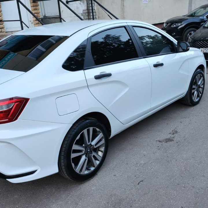 ВАЗ (Lada) Vesta, 2021