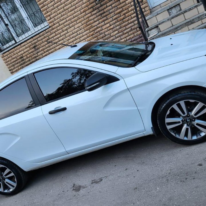 ВАЗ (Lada) Vesta, 2021