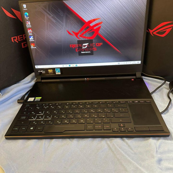 Asus ROG Gx531GX, RTX2080, 24gb, 1TB SSD, i7 9750H