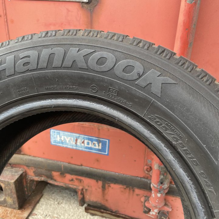 Hankook Winter I*pike W409 205/65 R15 1шт