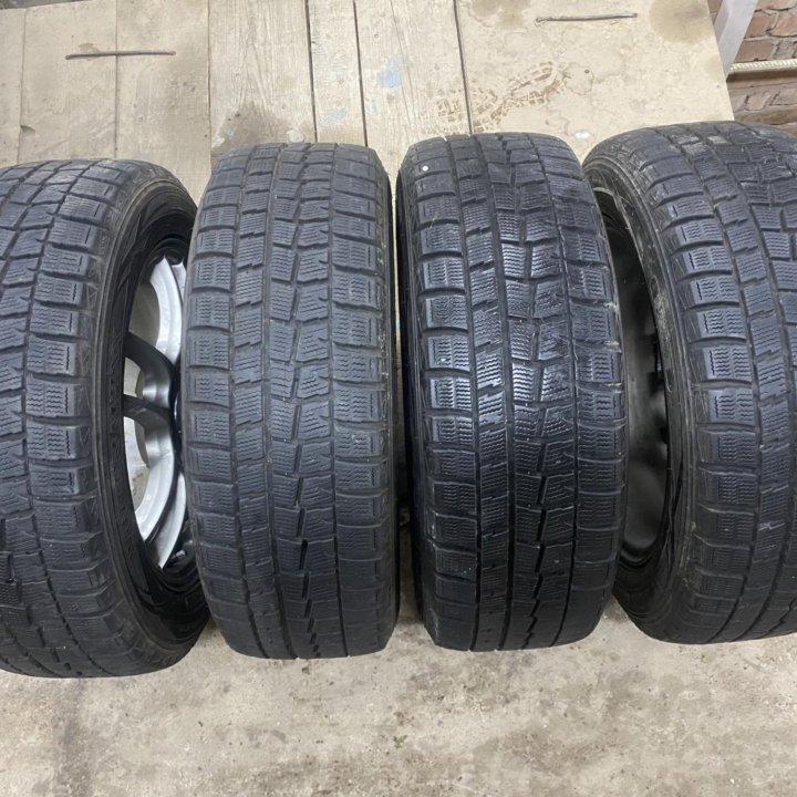 Шины 205/55/16 Dunlop