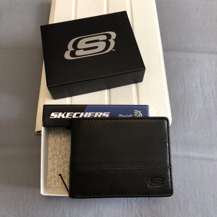 кошелек мужской Skechers Passcase RFID