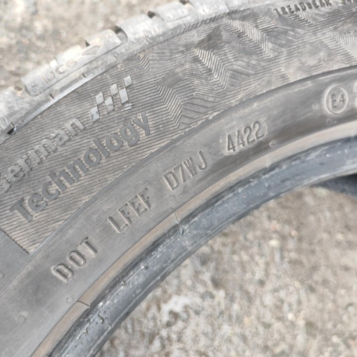 225/55 R19