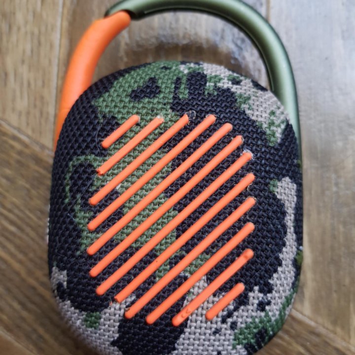 Колонка Bluetooth JBL Clip 4