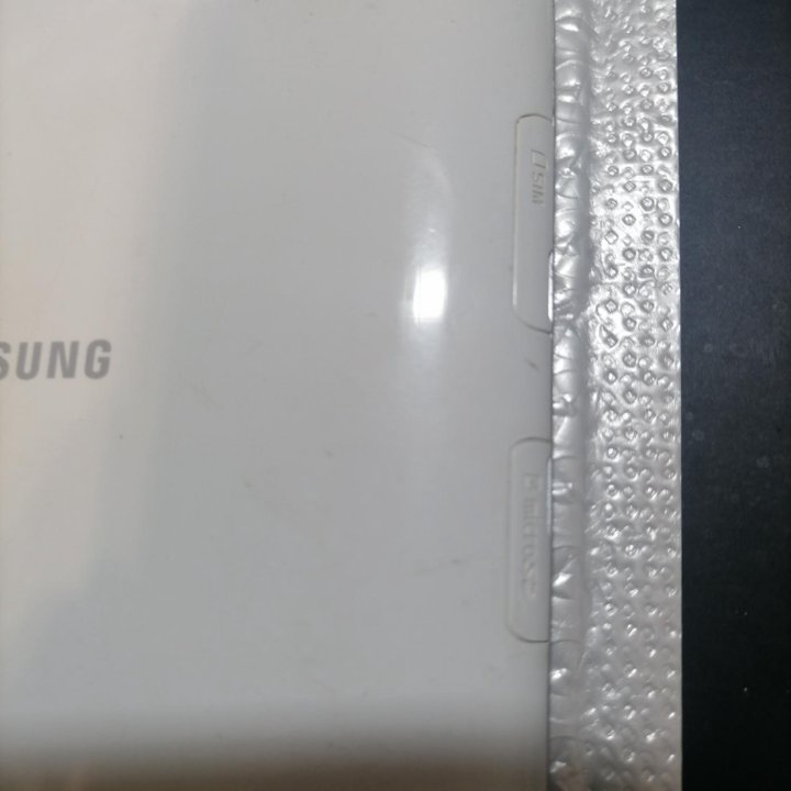 Samsung gt-p3100