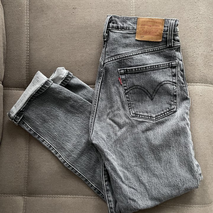 Женские джинсы Levi’s 501