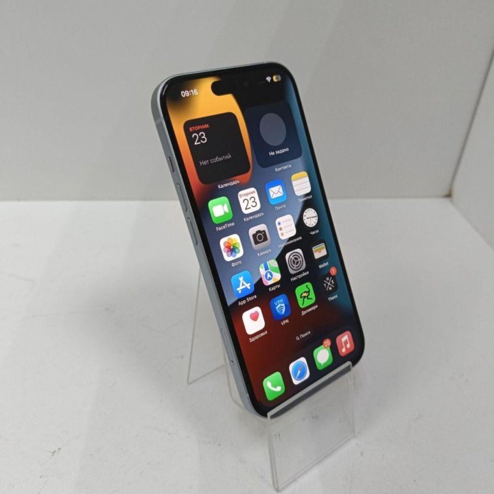 Мобильный телефон Apple iPhone 15 6/128 GB