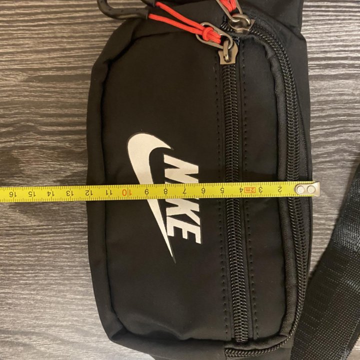 Сумка поясная