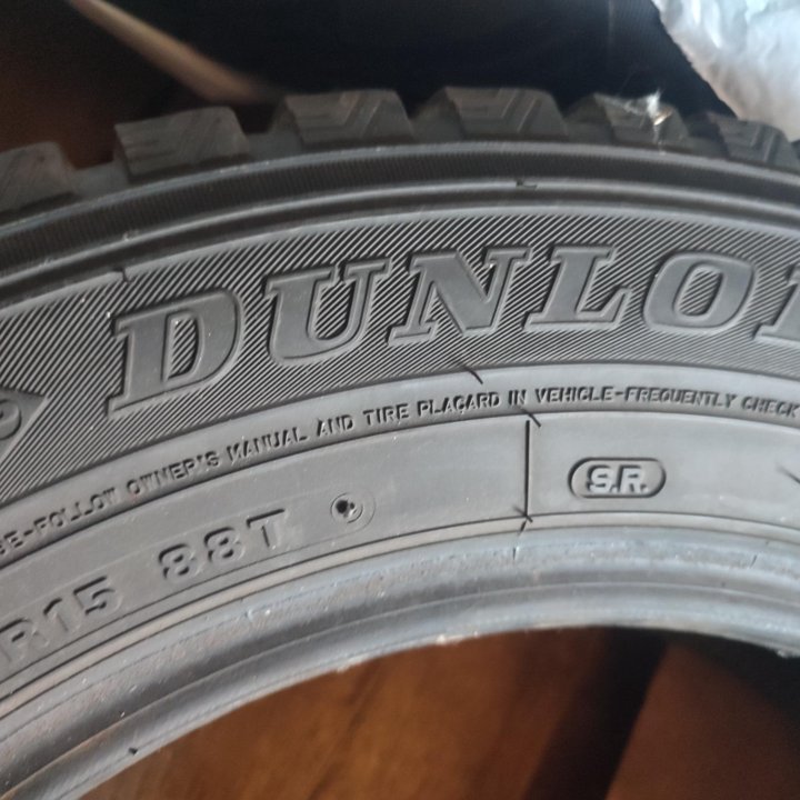 Шины Dunlop SP Winter Ice 01, 185/65 R15