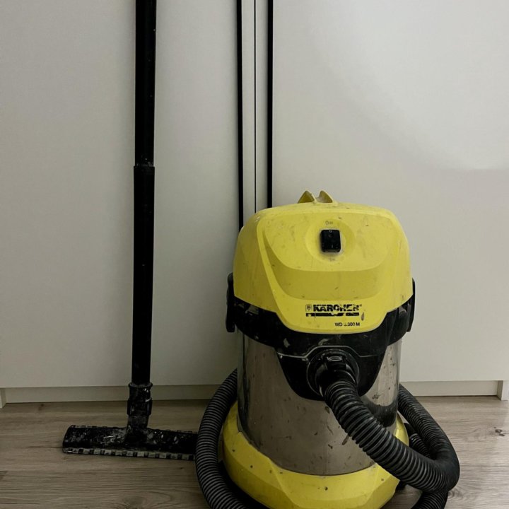 Строительный пылесос Karcher WD 3.300m в аренду