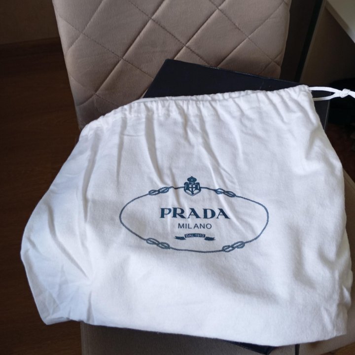 Сумка Prada