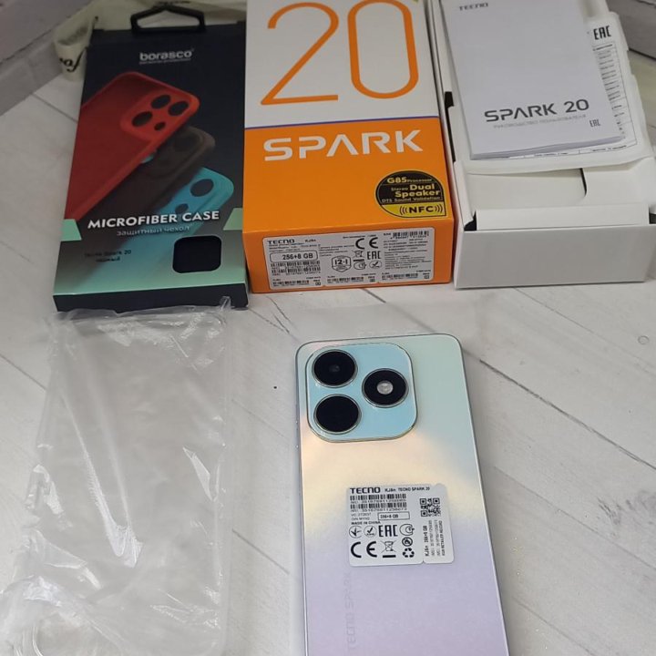 Телефон Tecno 20spark.