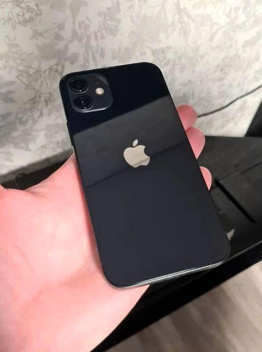 IPhone 12 / 128GB - BLACK