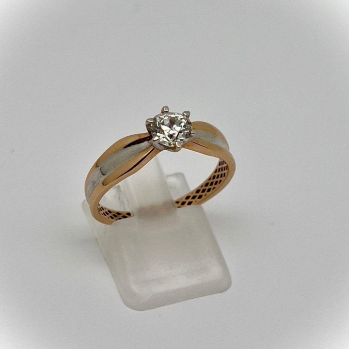  Кольцо золотое