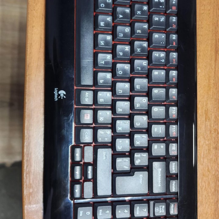 Продам безпроводую клавиатуру Logitech k340