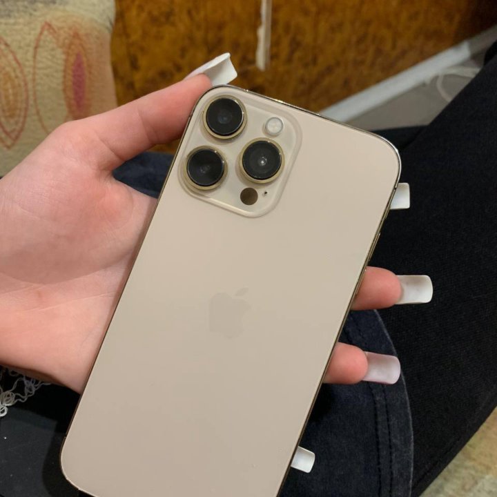 iPhone xr в корпусе 14 pro