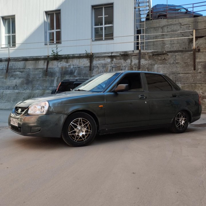 ВАЗ (Lada) Priora, 2011