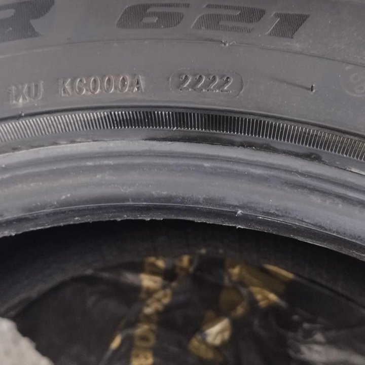 Centara Winter RX621 215/55 R17