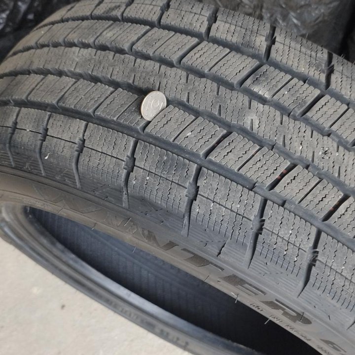 Centara Winter RX621 215/55 R17