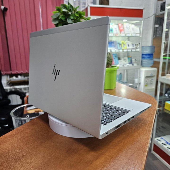 Алюминиевый HP ELITEBOOK i5/SSD