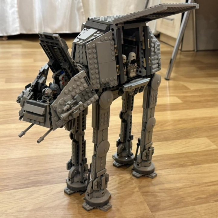 Lego Star Wars (Lego 75288)