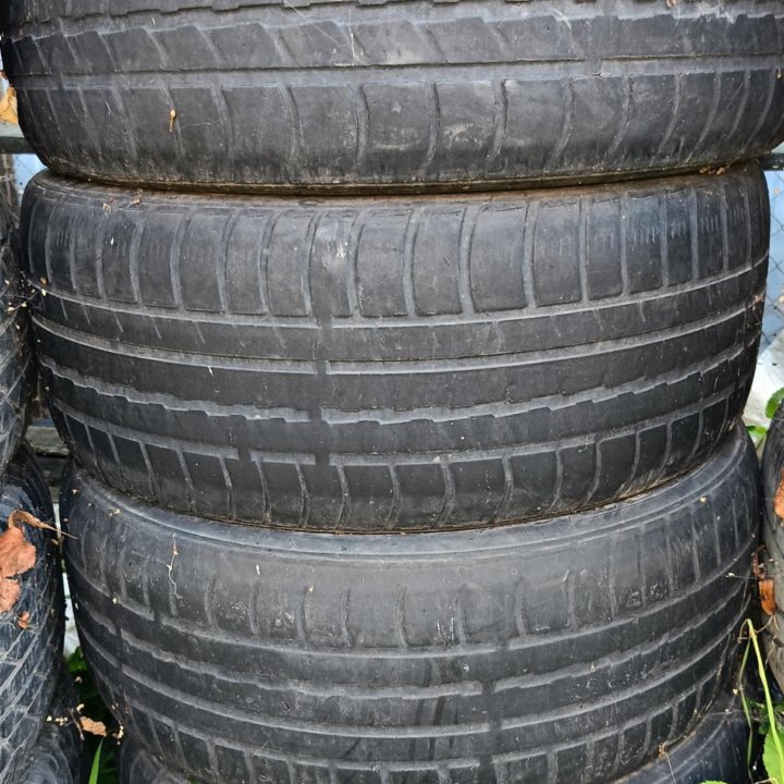 Шины летние NEXEN 225/50 R17.