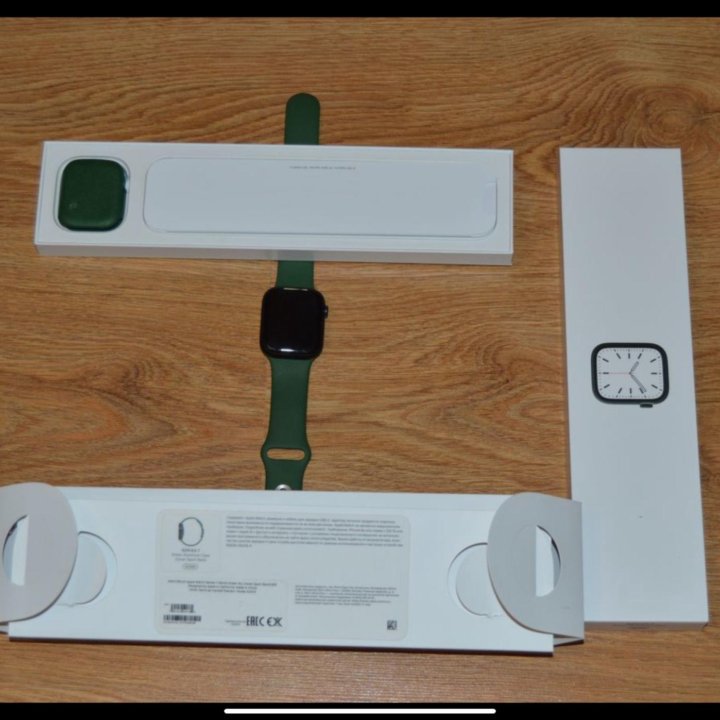 Apple watch 7 45mm Green