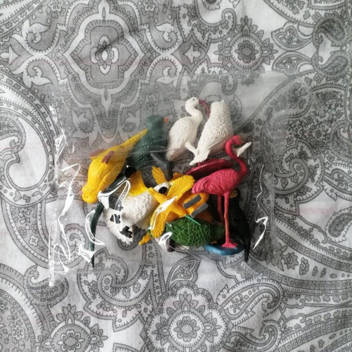 Фигурки птицы