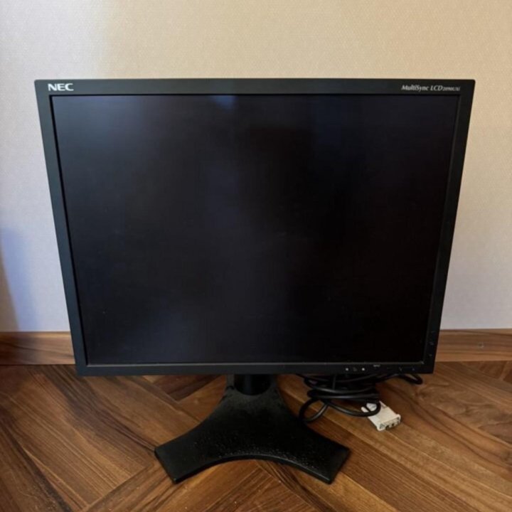 Монитор NEC multisync LCD 2090 uxi
