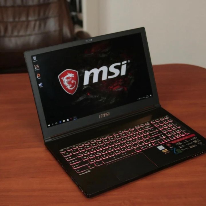 MSI ноут 32Gb. GTX 1060 6Gb. Core i7-7700