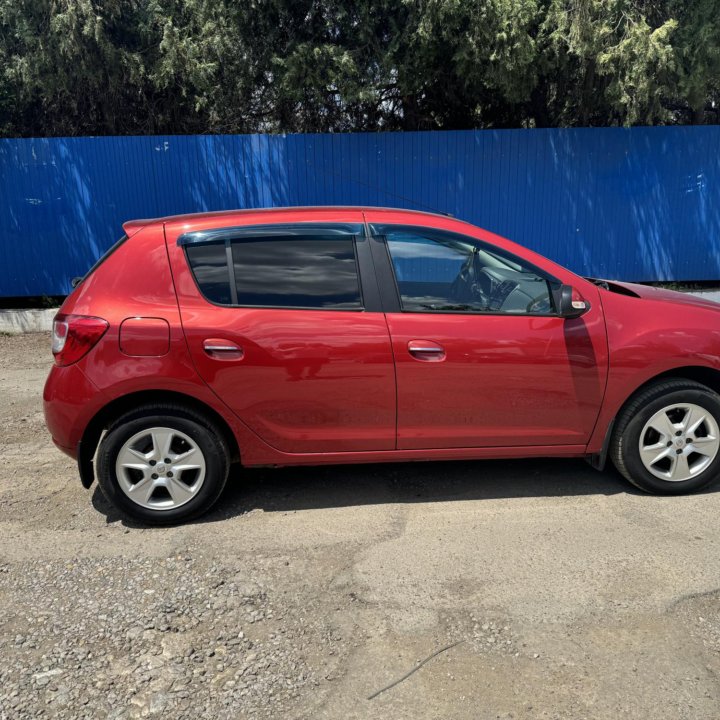 Renault Sandero, 2014