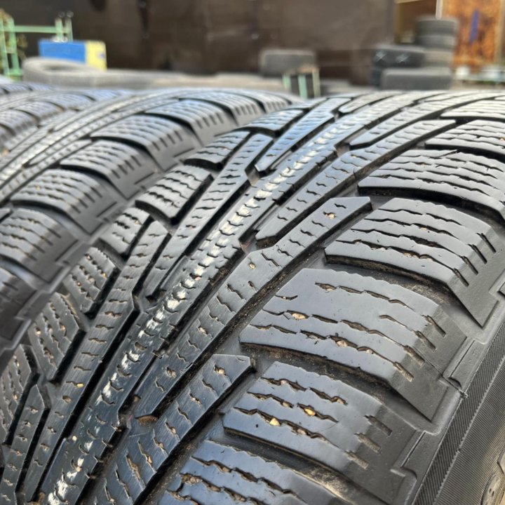 Зима Nokian Hakkapeliitta R 235/65 R17 108R