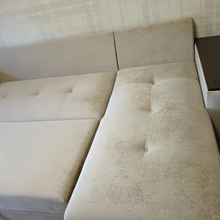 Угловой диван