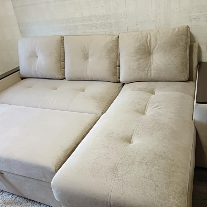 Угловой диван