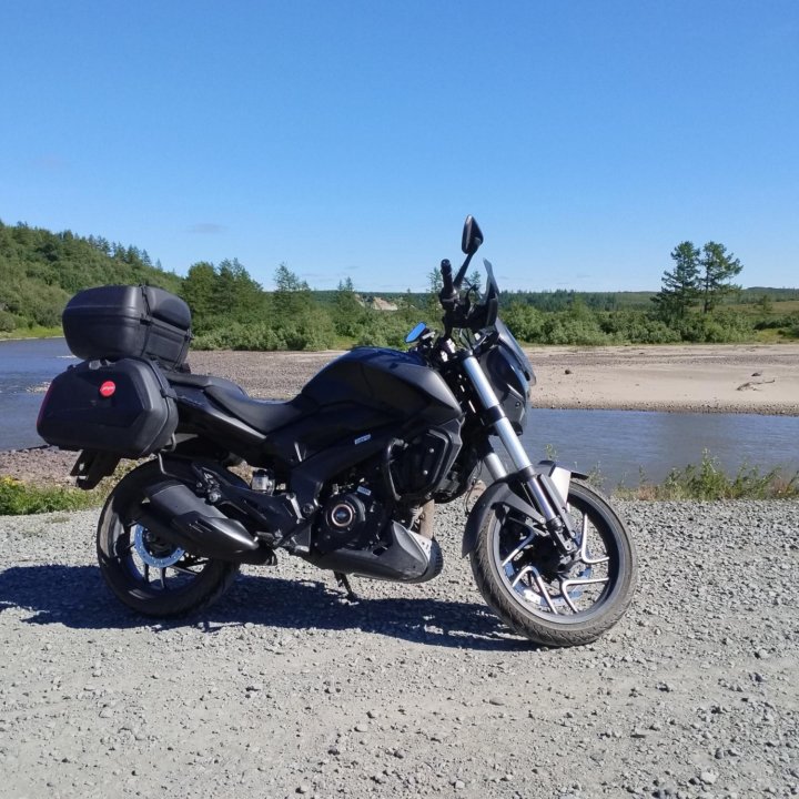 Мотоцикл Bajaj Dominar 400 touring