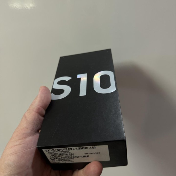 Продам Samsung S10 8/128 Перламутр