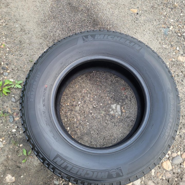 4 покрышки Michelin 265/65 R17