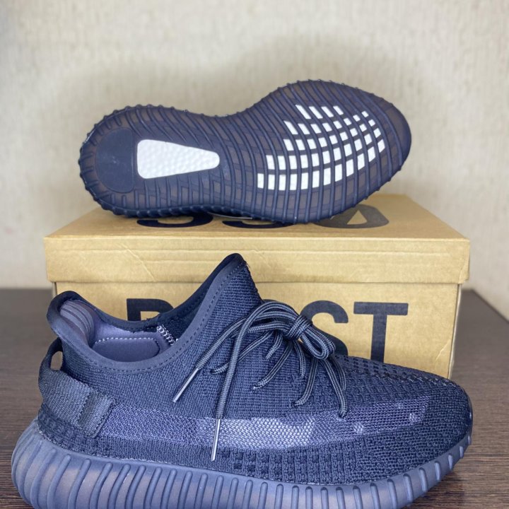 Кроссовки Adidas Yeezy boost 350 + Доставка 