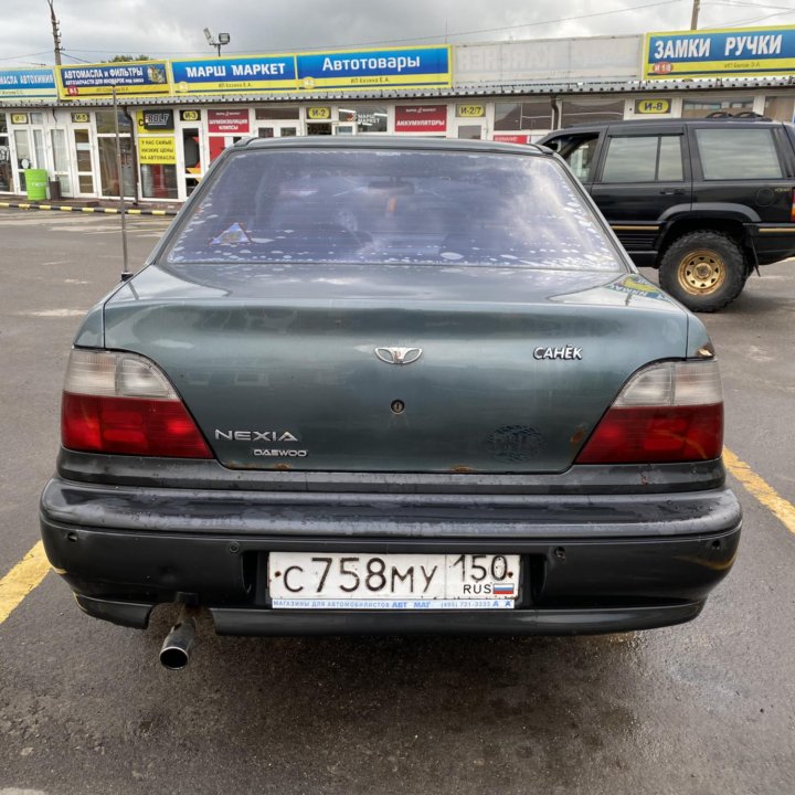 Daewoo Nexia, 1998