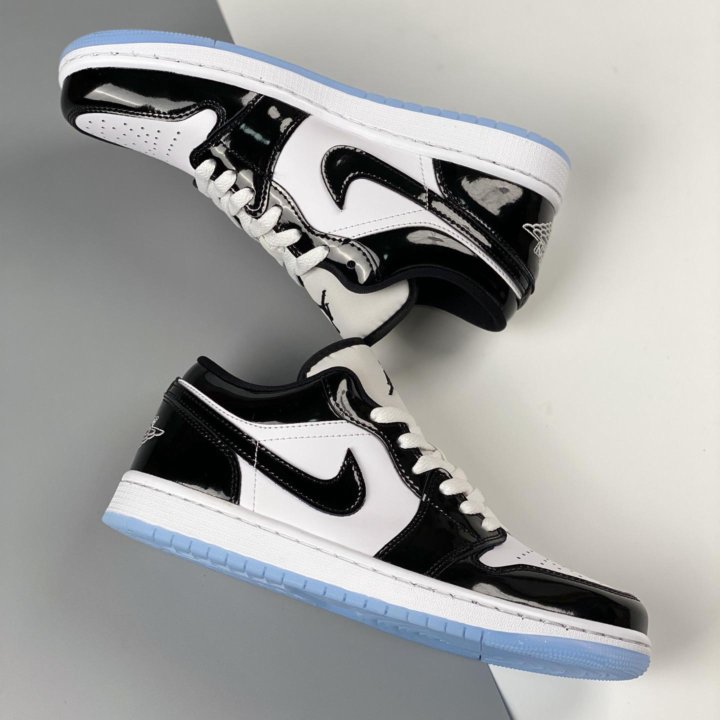 Кроссовки Nike Air Jordan 1 Low SE Concord