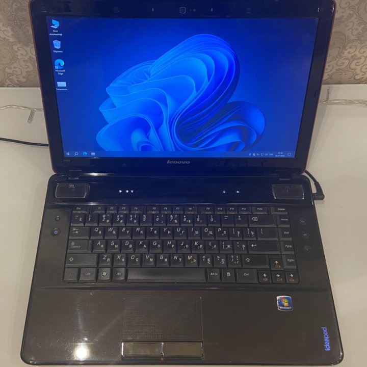 Lenovo IdeaPad Y560