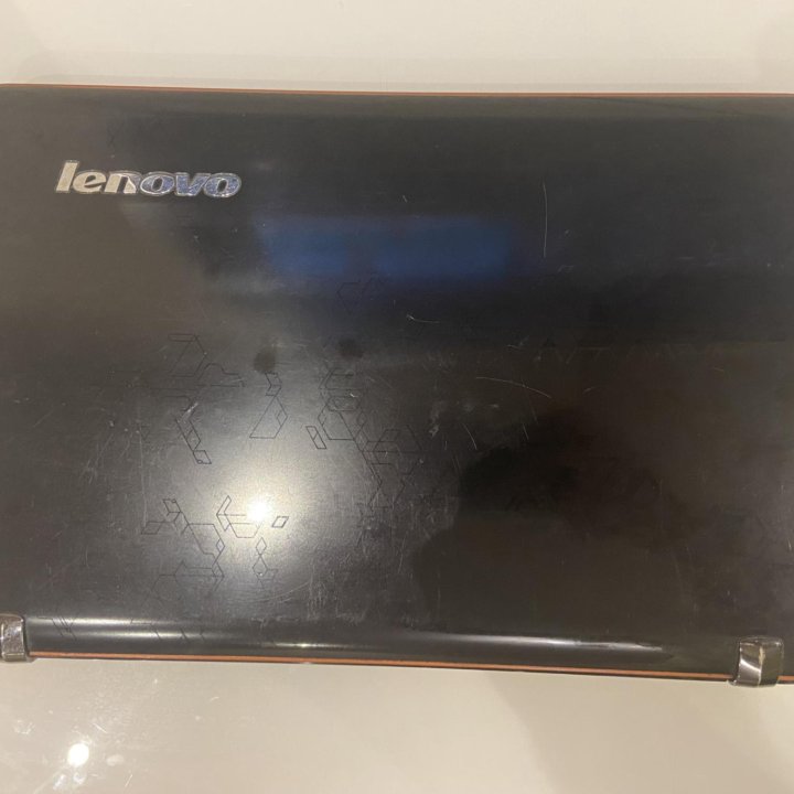 Lenovo IdeaPad Y560