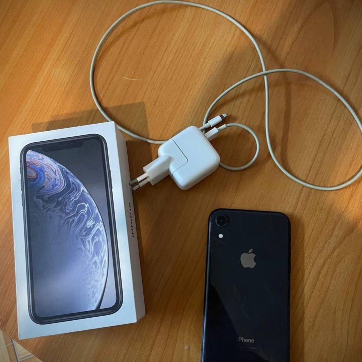 Iphone Xr (полный комплект, в идеале)