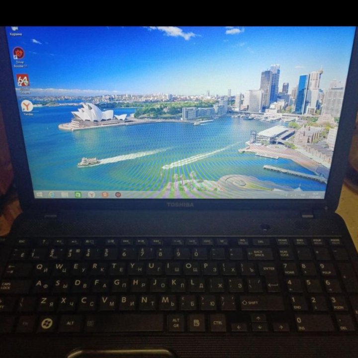 Отличный ноутбук Toshiba c850 4 ядра