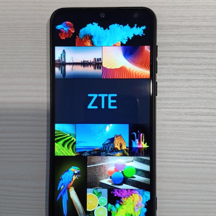 Смартфон ZTE BLADE 20 SMART