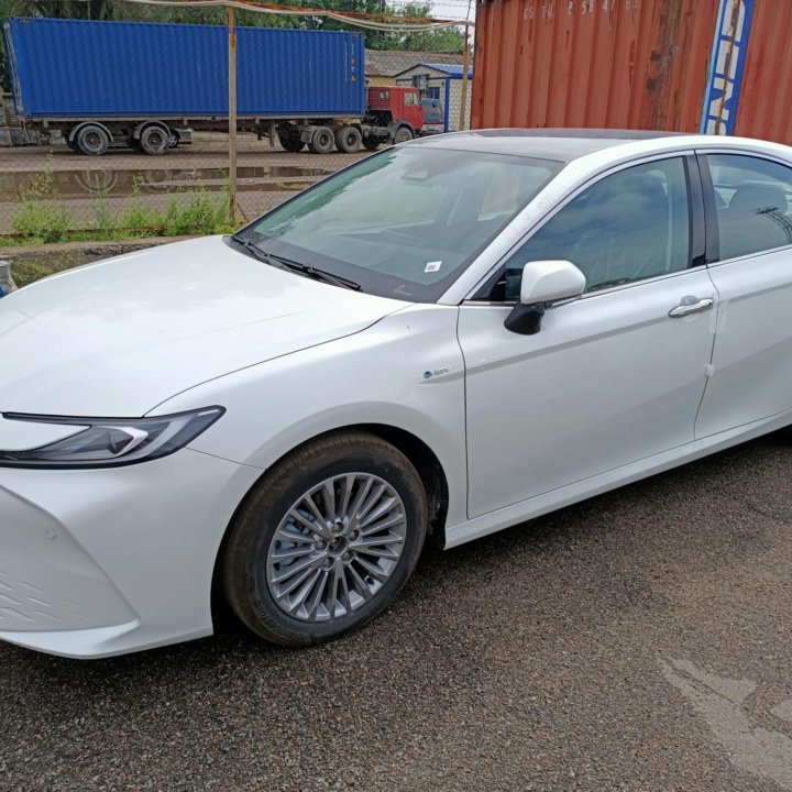 Toyota Camry, 2024