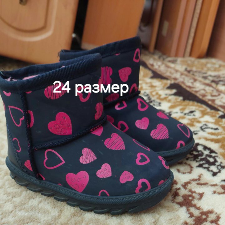 Обувь на девочку