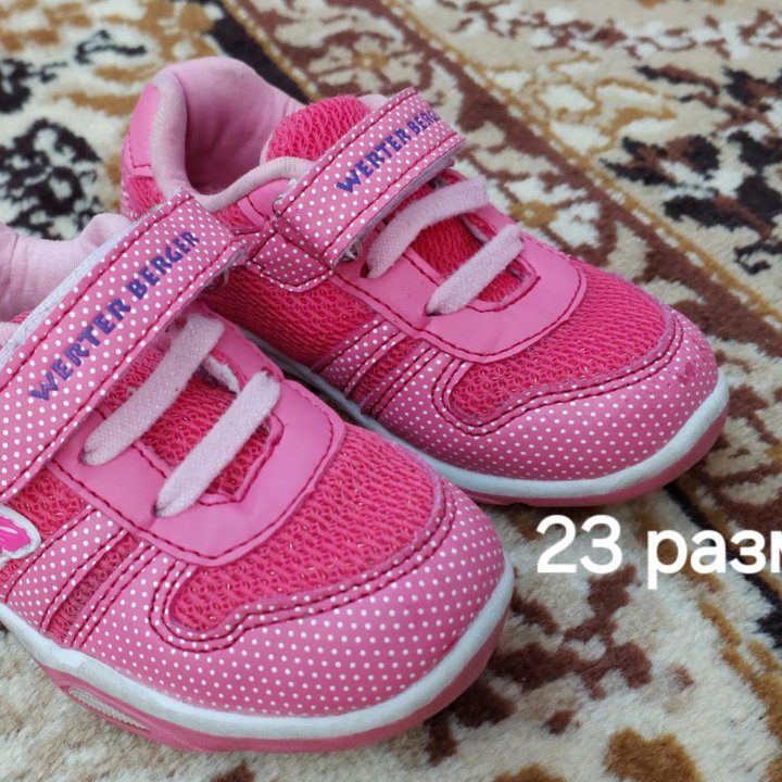 Обувь на девочку