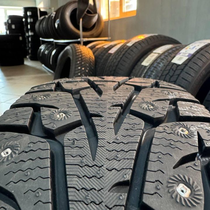 Yokohama Ice Guard IG55 215/70 R16 100T