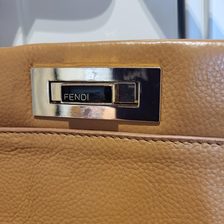 Fendi picaboo medium